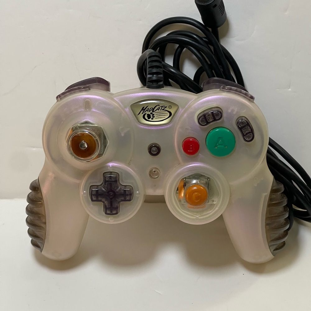 MADCATZ NINTENDO GAMECUBE MACRO CONTROLLER GAMEPAD PEARL WHITE PLAY TESTED